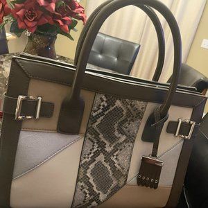 NINE WEST TOTE